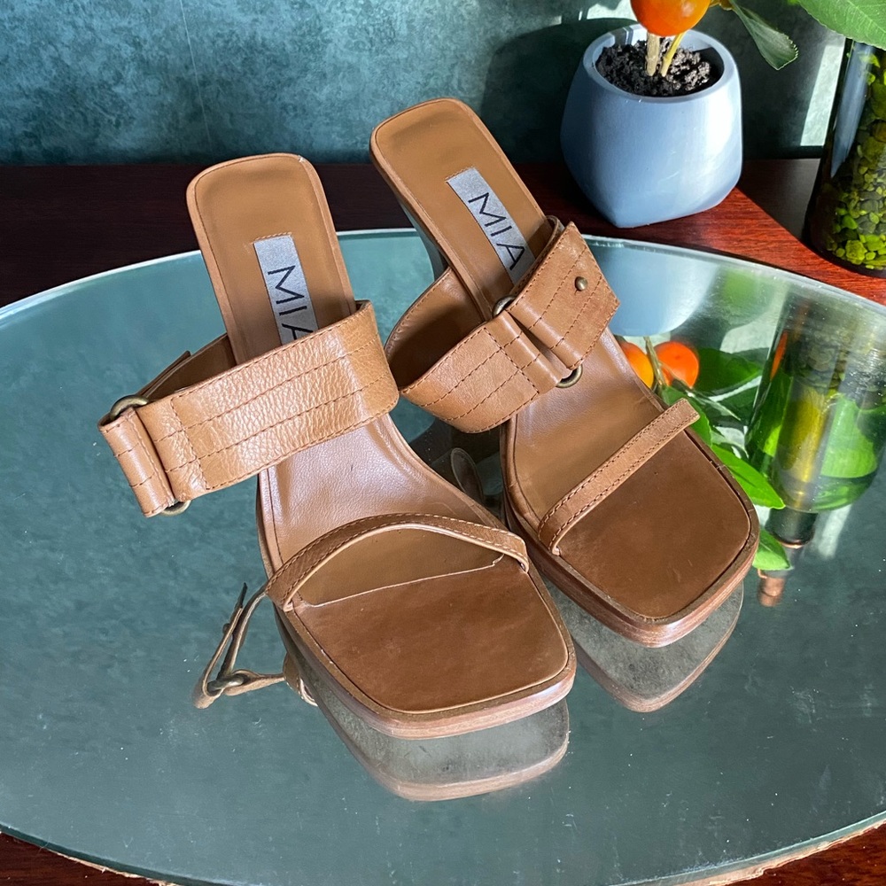 MIA Heels